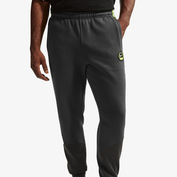 Nike Pantaloni de trening M NSW CS JOGGER FLC BB 