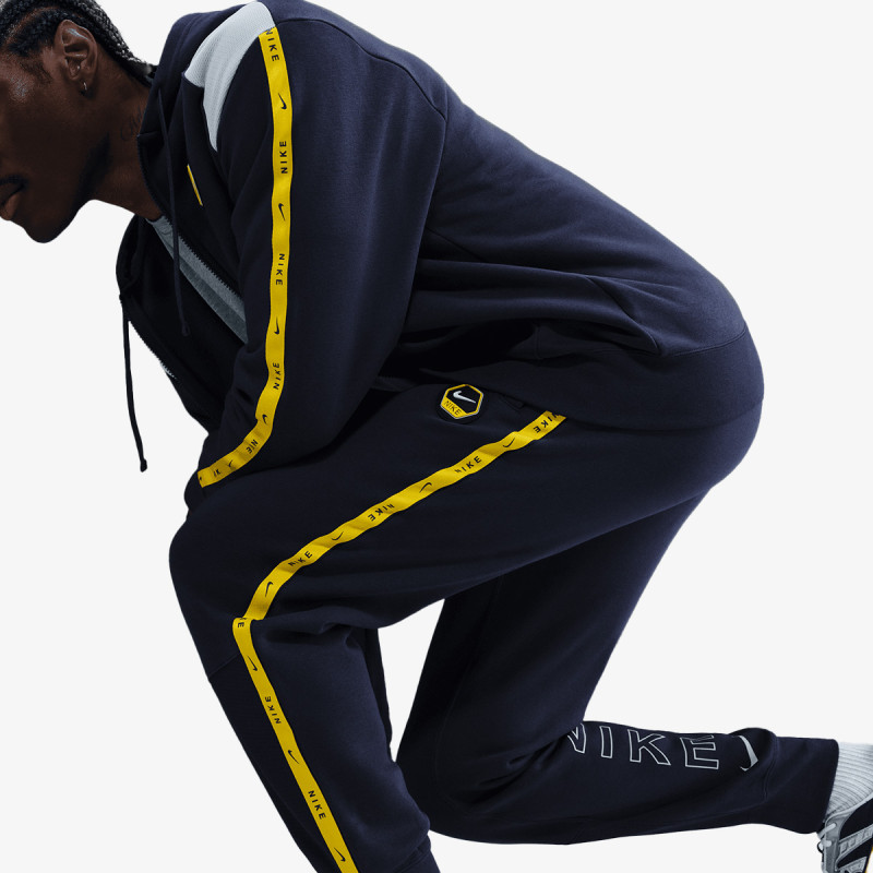 Nike Pantaloni de trening M NSW CS JOGGER FLC BB 
