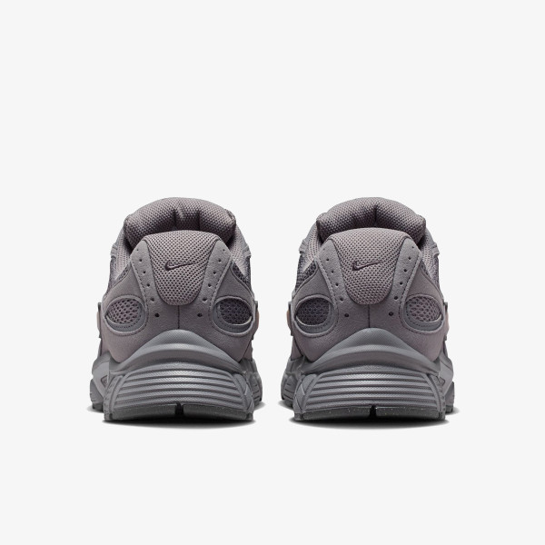 Nike Pantofi Sport NIKE V5 RNR SUEDE 