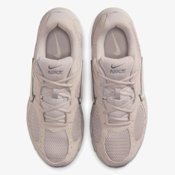 Nike Pantofi Sport NIKE V5 RNR SUEDE 