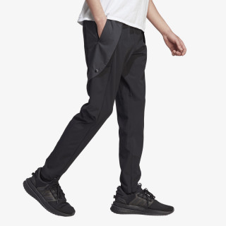 adidas Pantaloni de trening Q3 