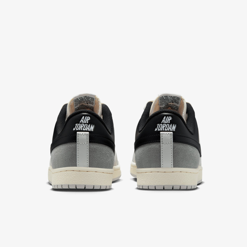 Nike Pantofi Sport AIR JORDAN SKYLINE LOW 