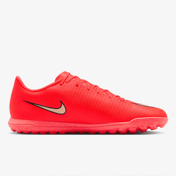 Nike Pantofi Sport VAPOR 17 CLUB TF 