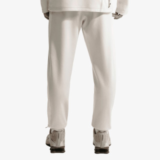 Nike Pantaloni de trening M NK CLUB VARSITY JOGGER 
