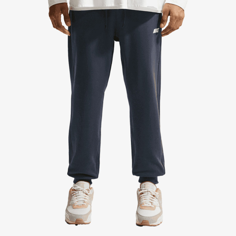Nike Pantaloni de trening M NK CLUB VARSITY JOGGER 