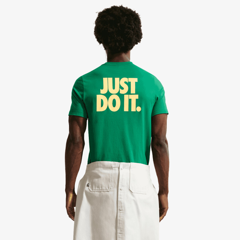 Nike Tricou Sportswear 