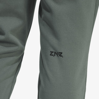 adidas Pantaloni de trening Z.N.E. WINTERIZED SWEAT 