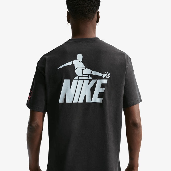 Nike Tricou Sportswear 