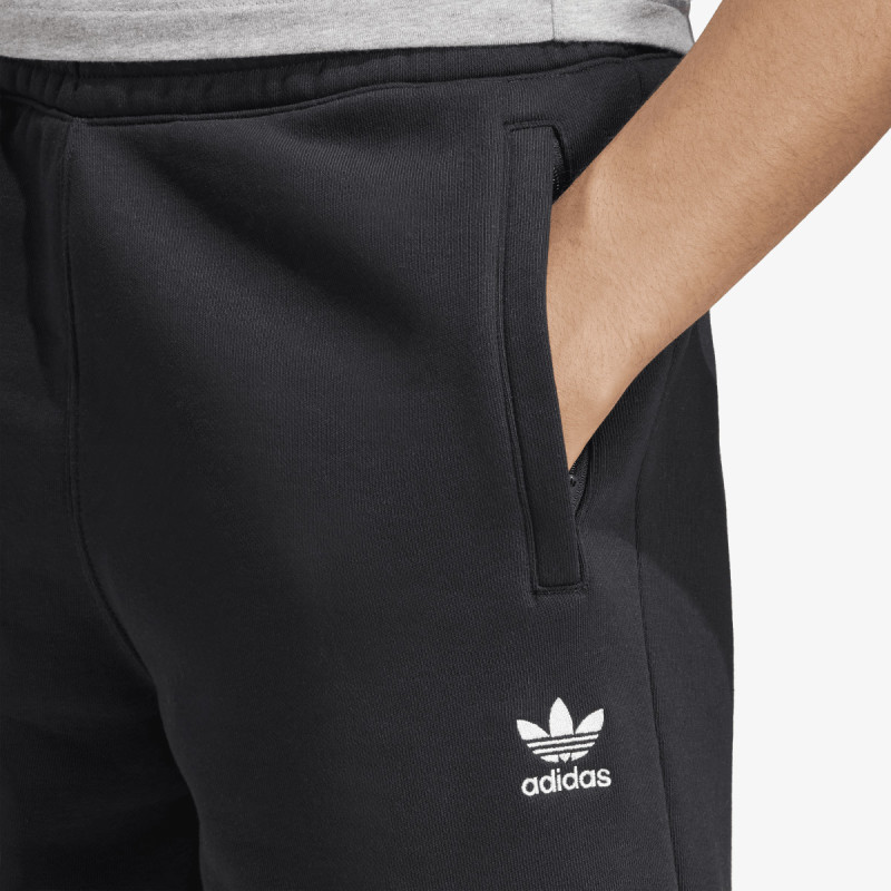 adidas Pantaloni scurti ESSENTIAL SHORT 