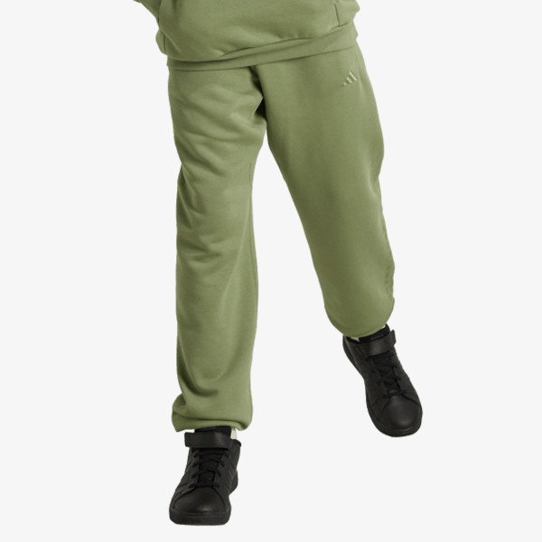 adidas Pantaloni de trening J SZN GFX  PANT 