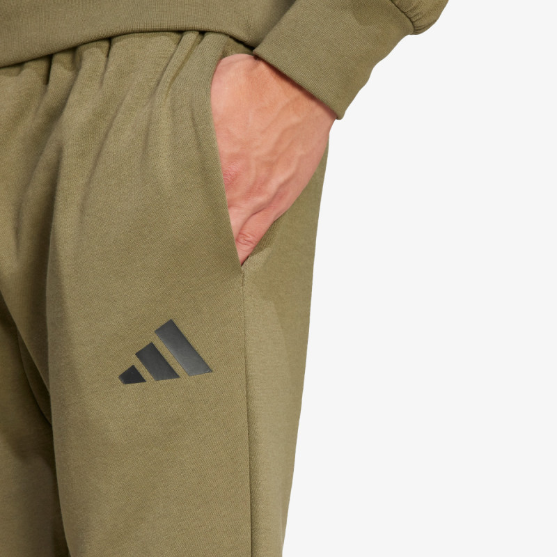 adidas Pantaloni de trening M FEELCOZY PANT 