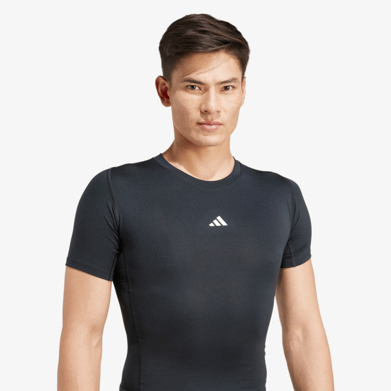 adidas Tricou Techfit 