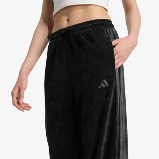 adidas Pantaloni de trening W TIRO Q4 PT 