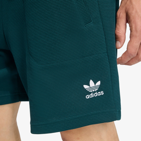 adidas Pantaloni scurti ESS W SHO 