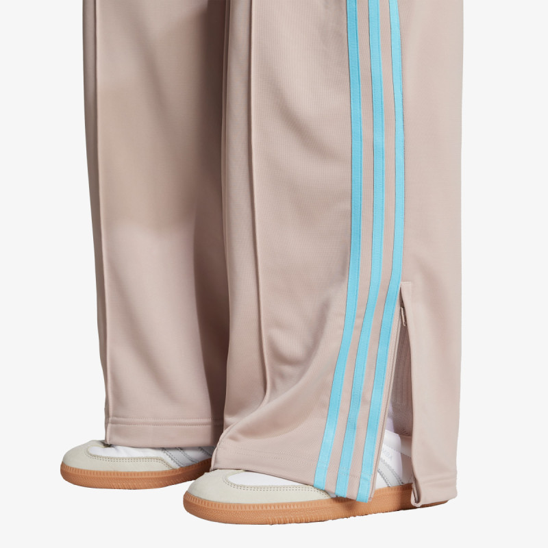 adidas Pantaloni de trening Adicolor Classic Firebird Loose 