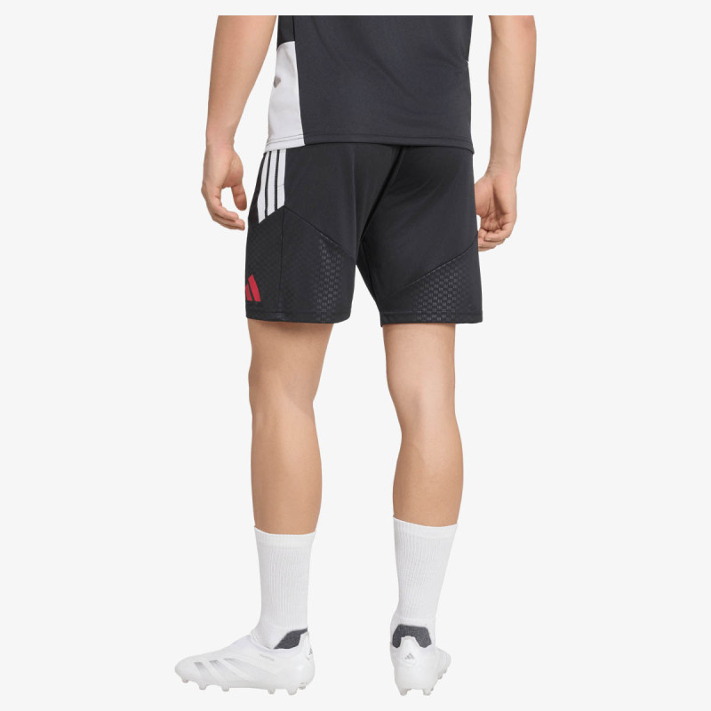 adidas Pantaloni scurti LFC TR SHO 