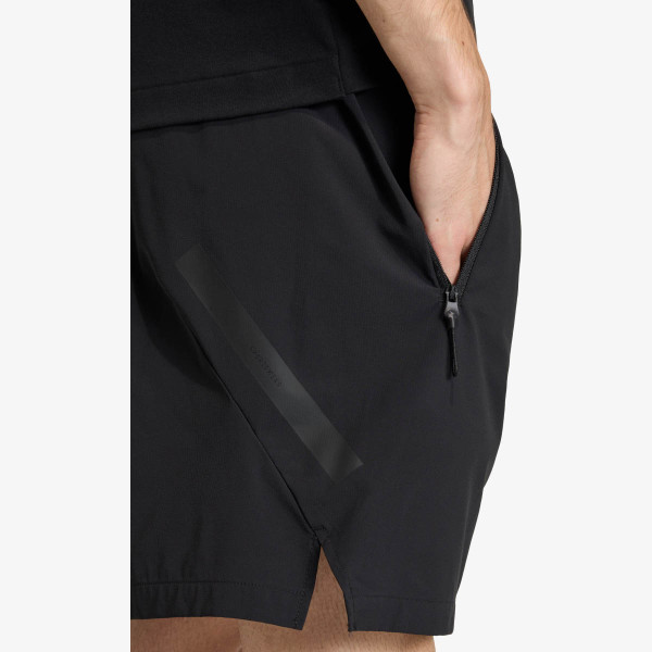 adidas Pantaloni scurti Z.N.E. 