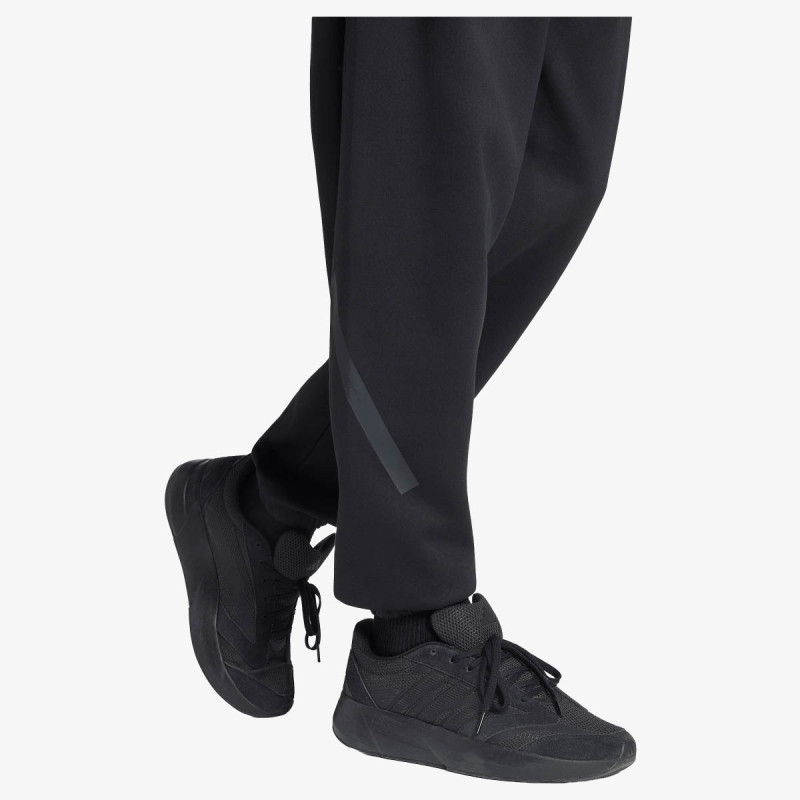 adidas Pantaloni de trening M Z.N.E. PT 