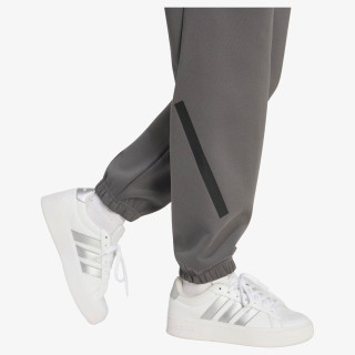 adidas Pantaloni de trening W Z.N.E. PT 