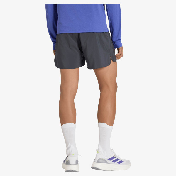 adidas Pantaloni scurti Run Ess Shor M 