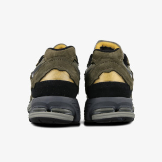 New Balance Pantofi Sport 2002R 