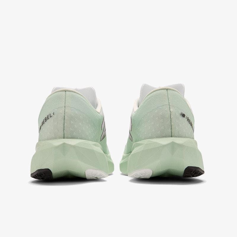 New Balance Pantofi Sport M FC REBEL 