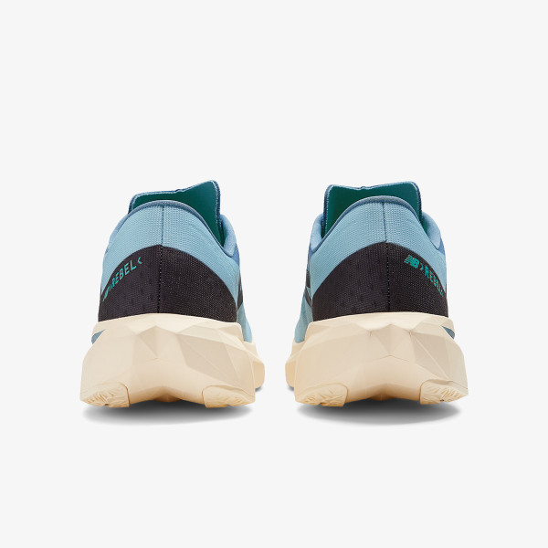 New Balance Pantofi Sport FuelCell Rebel v4 