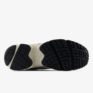 New Balance Pantofi Sport 725 