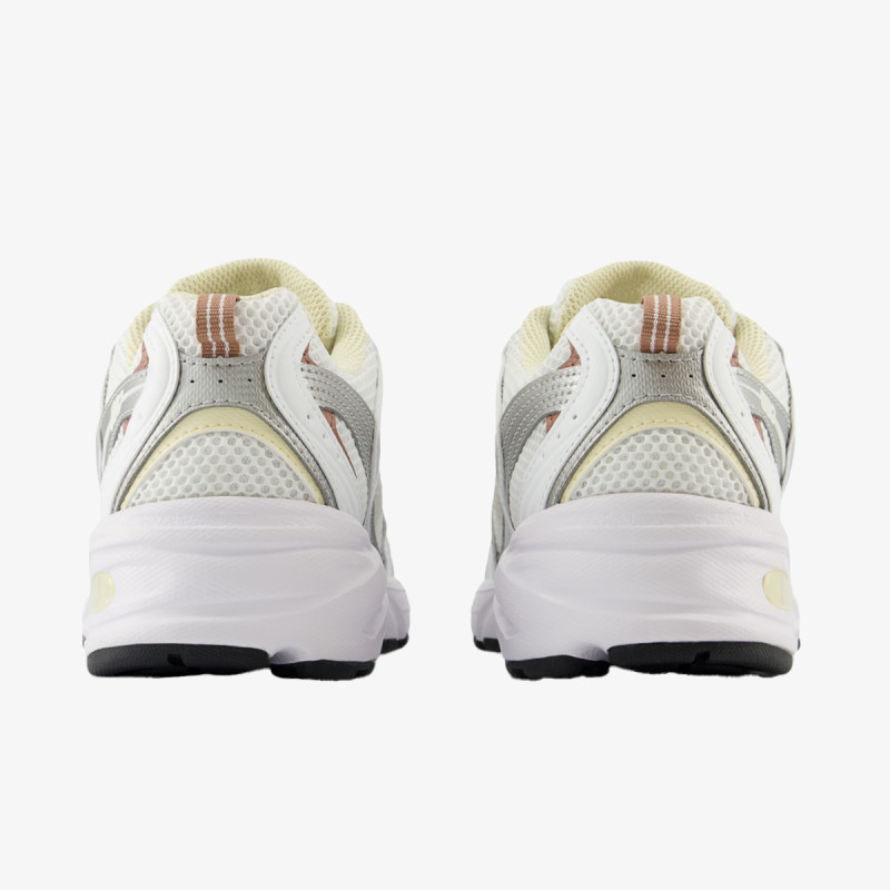 New Balance Pantofi Sport 530 