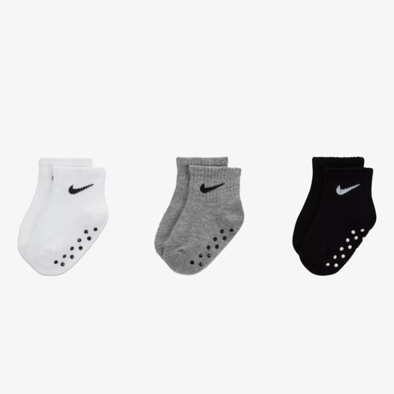 Nike Sosete NHN CORE SWOOSH GRIPPER 