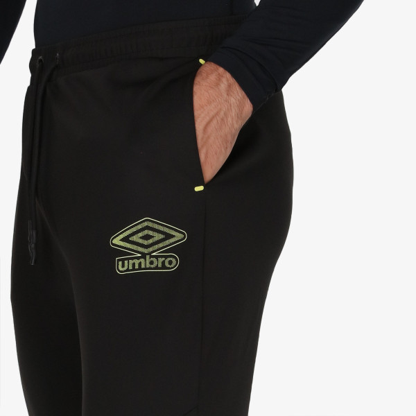 UMBRO Pantaloni de trening PRO TRAINING SLIM PANTS 