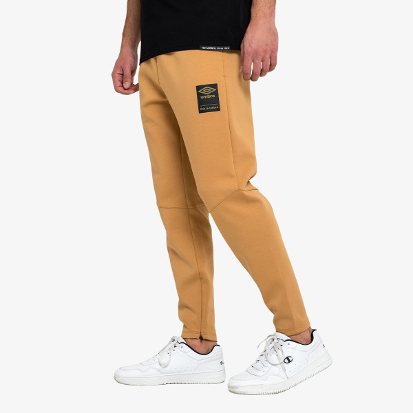 Umbro Pantaloni de trening DIAMOND CUFFED PANTS 