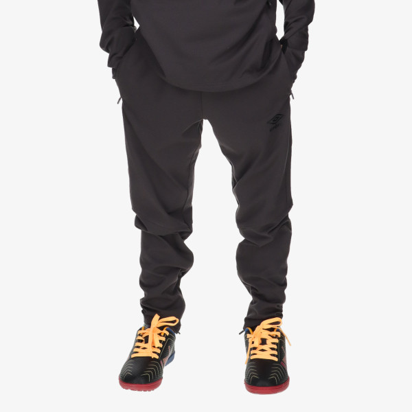 Umbro Pantaloni de trening PRO TRAINING SLIM PANTS JNR 