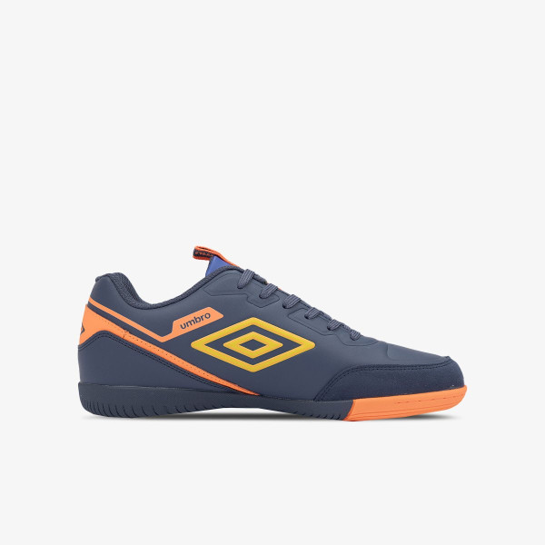 Umbro Pantofi Sport FLAG JNR IC 