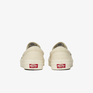 Vans Pantofi Sport CLASSIC SLIP-ON 9 