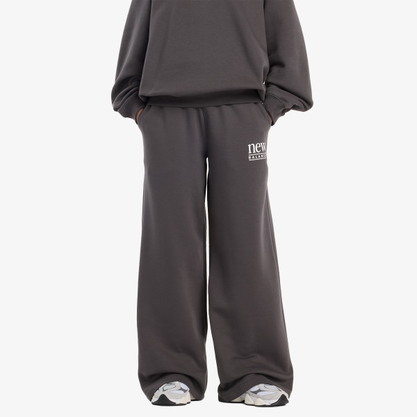 New Balance Pantaloni de trening Reimagined Fleece Pant 