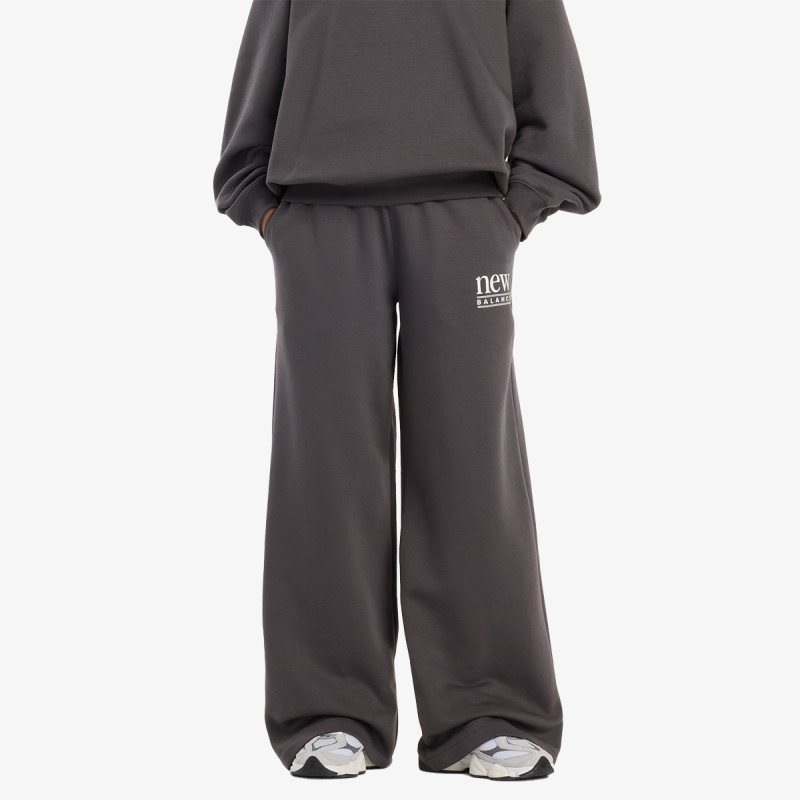 New Balance Pantaloni de trening Reimagined Fleece Pant 