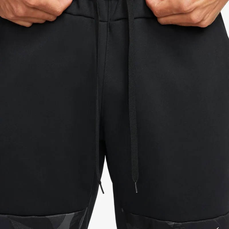 NIKE Pantaloni de trening M NK TF PANT TAPER CAMO