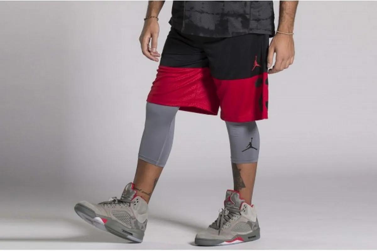 Nike Pantaloni scurti RISE TWENTYTHREE SHORT 