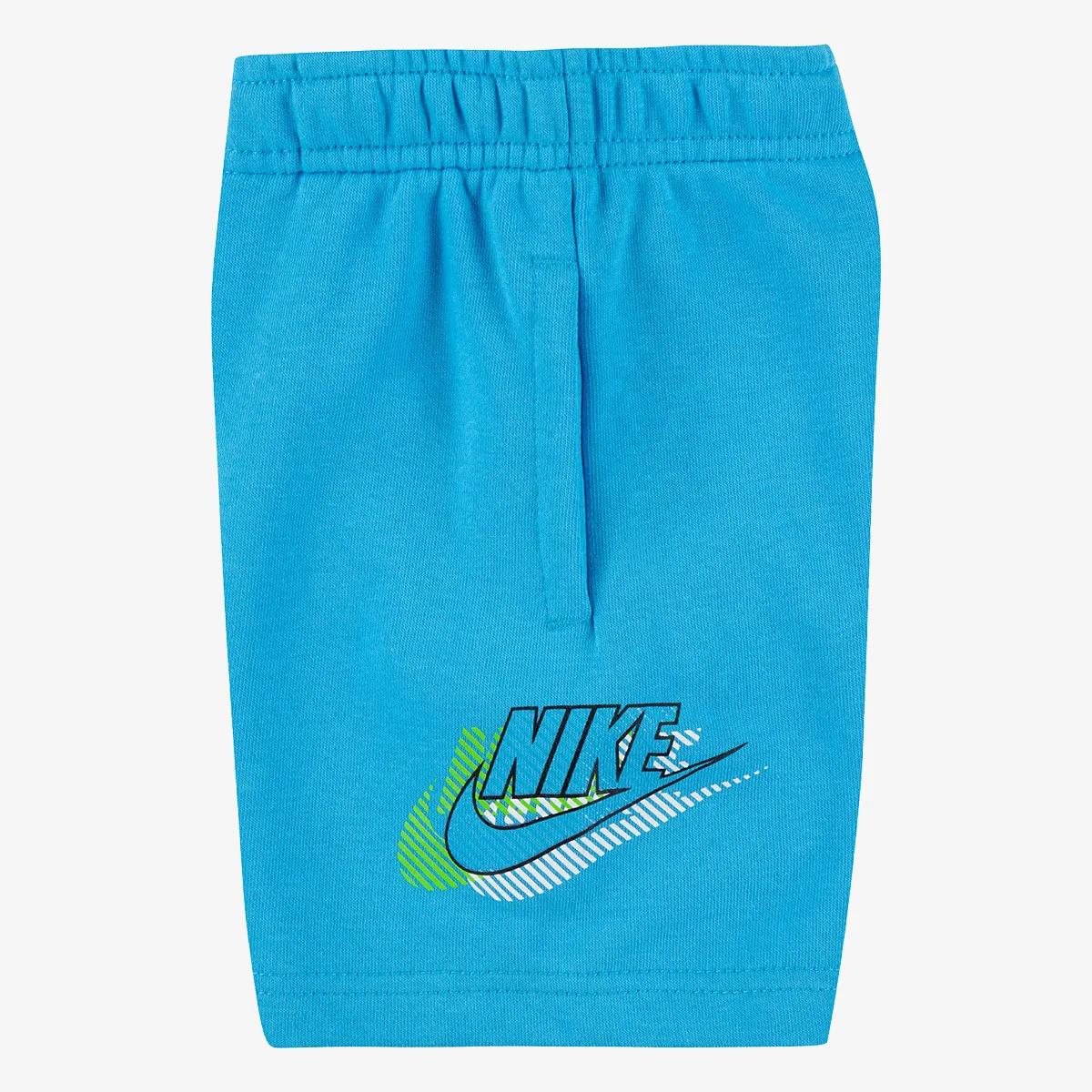 Nike Pantaloni scurti Active Joy 