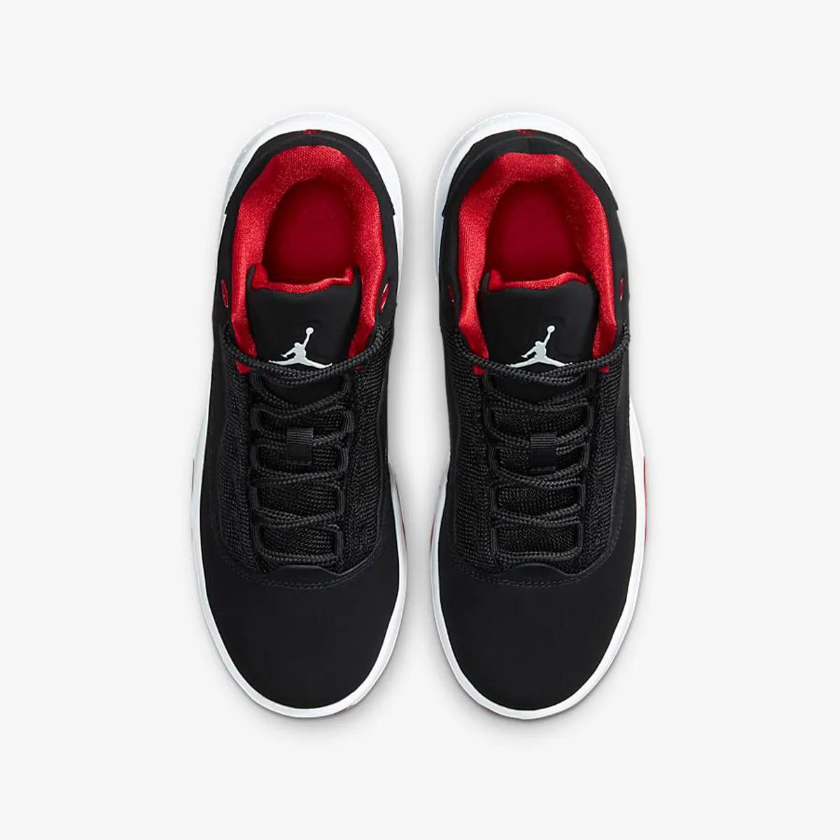 Nike Pantofi Sport JORDAN MAX AURA 2 BG 