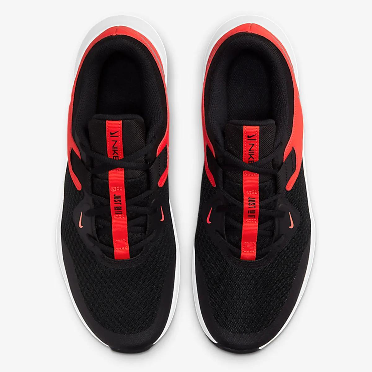 Nike Pantofi Sport NIKE MC TRAINER 