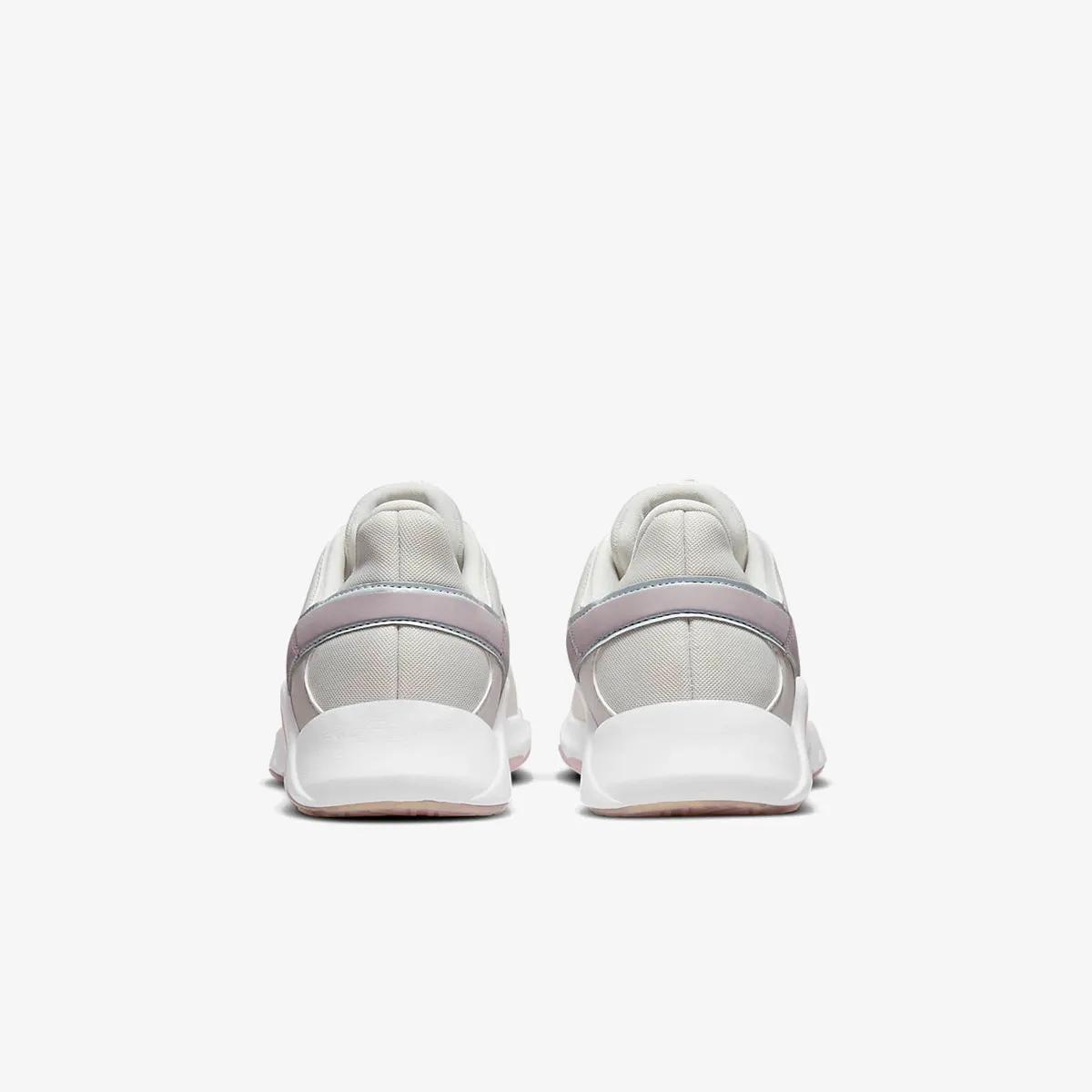 Nike Pantofi Sport Legend Essential 2 Premium 