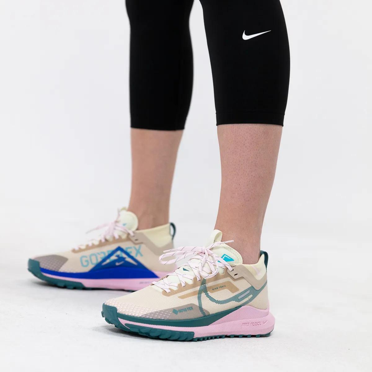 Nike Pantofi Sport Pegasus Trail 4 GORE-TEX 