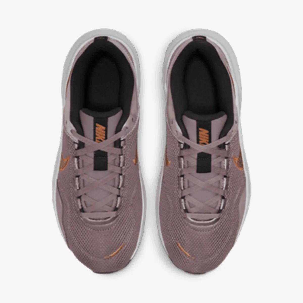 Nike Pantofi Sport Legend Essential 3 Premium 