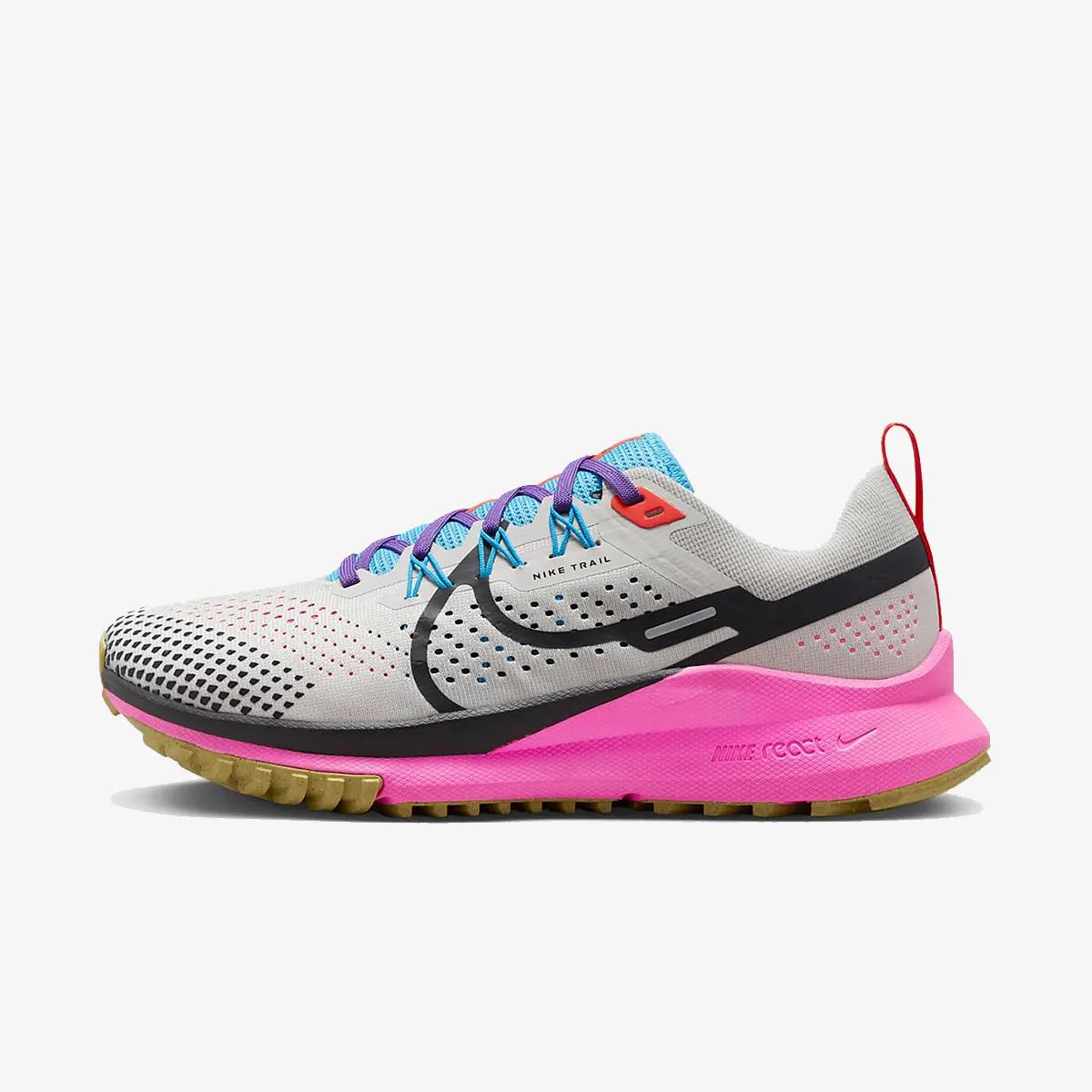 Nike Pantofi Sport PEGASUS 