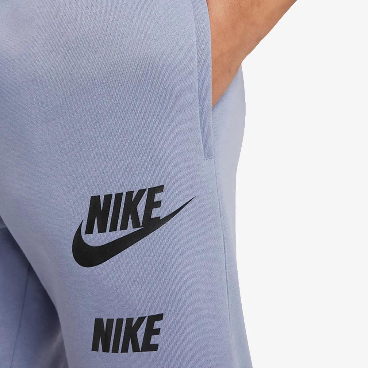 Nike Pantaloni de trening Sportswear Older Kids' (Boys') Fleece Cargo Trousers 